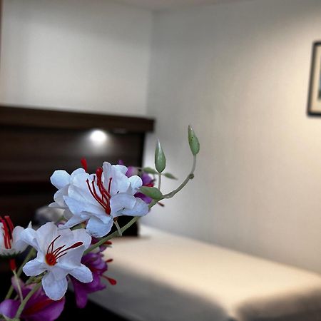 Hotel Le Paris Нумеа Екстер'єр фото